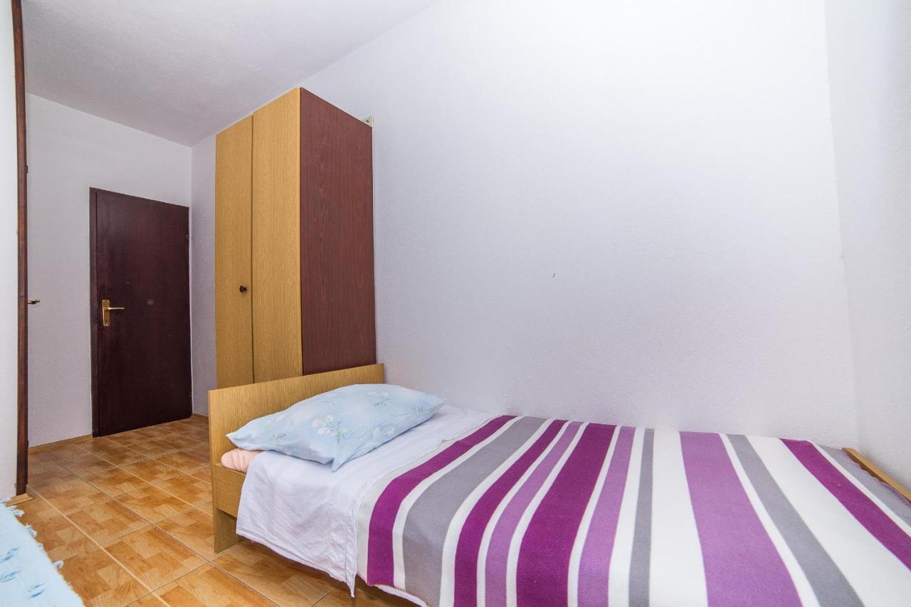 Apartments And Rooms Drpic Splitska Esterno foto